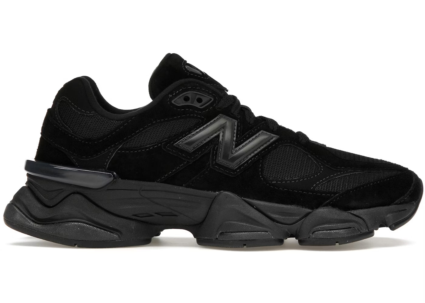 New Balance 9060  Triple black